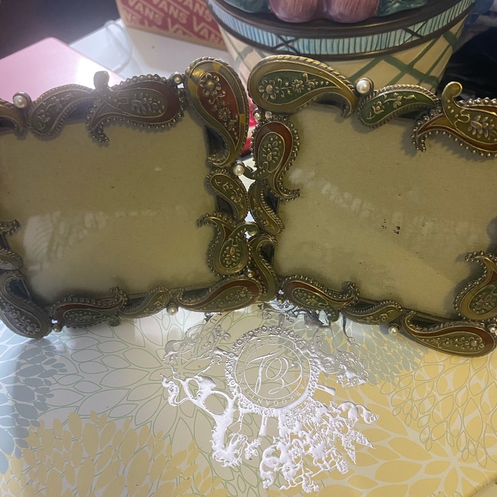 Picture frames - Picture 5 of 5